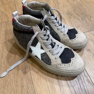 ShuShop Paulina High-Top Sneakers
